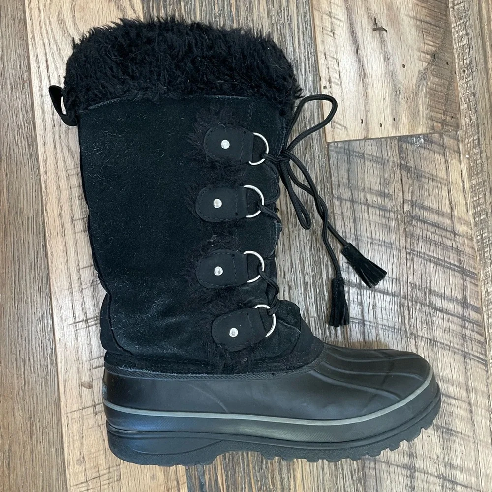 Khombu Waterproof tall winter boots Wm 8
